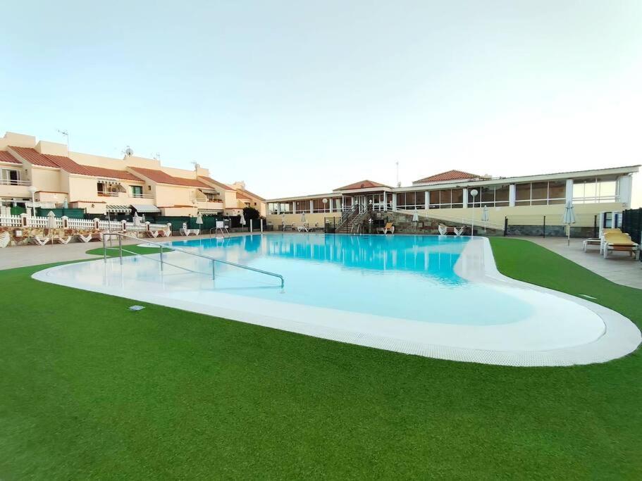 Pool Apartment Maspalomas By Wave Properties San Bartolomé Екстериор снимка